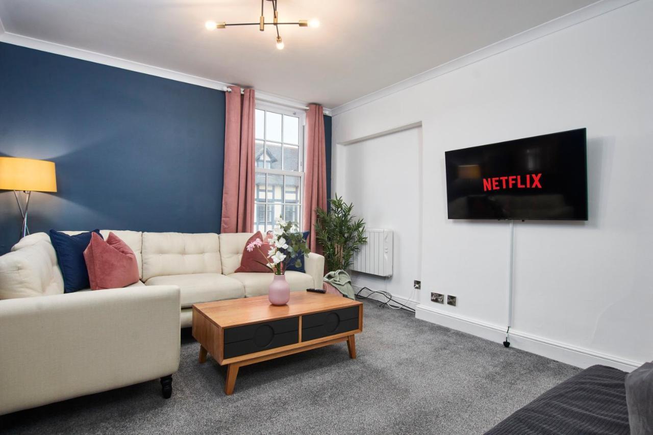 Stunning Two Bedroom Apartment By Purestay Short Lets & Serviced Accommodation Warwickshire With Parking 埃文河畔斯特拉特福 外观 照片
